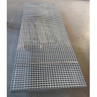 Решетчатый прессованный настил P 33x33 / 50x4 мм Ст3пс СТО 23083253-003-2008